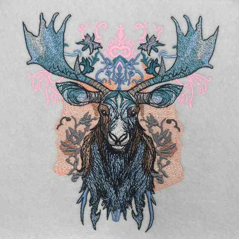 Crowned Wilderness: Ornate Moose Head Embroidered Jute Tote – Regal Craft Meets Earth’s Elegance