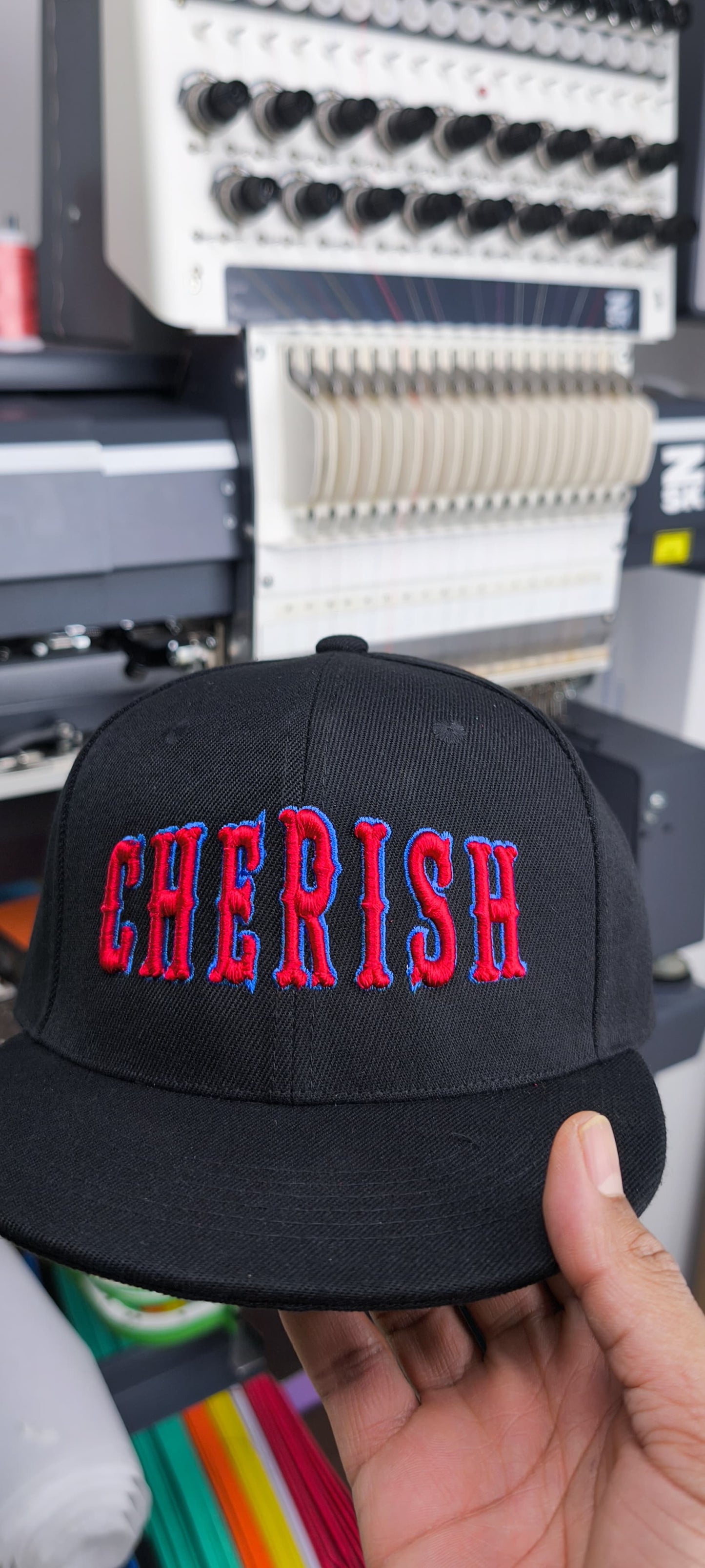 تصميم تطريز خط بوسطن ثلاثي الأبعاد مخصص - مجموعة روح الفريق الرياضية والجريئة للرياضة وملابس الشارع